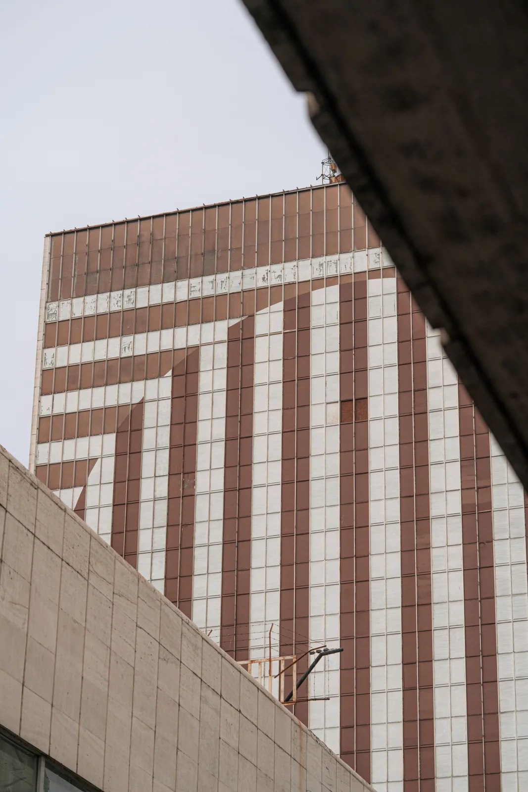 architecture magazine: second complementary visual study