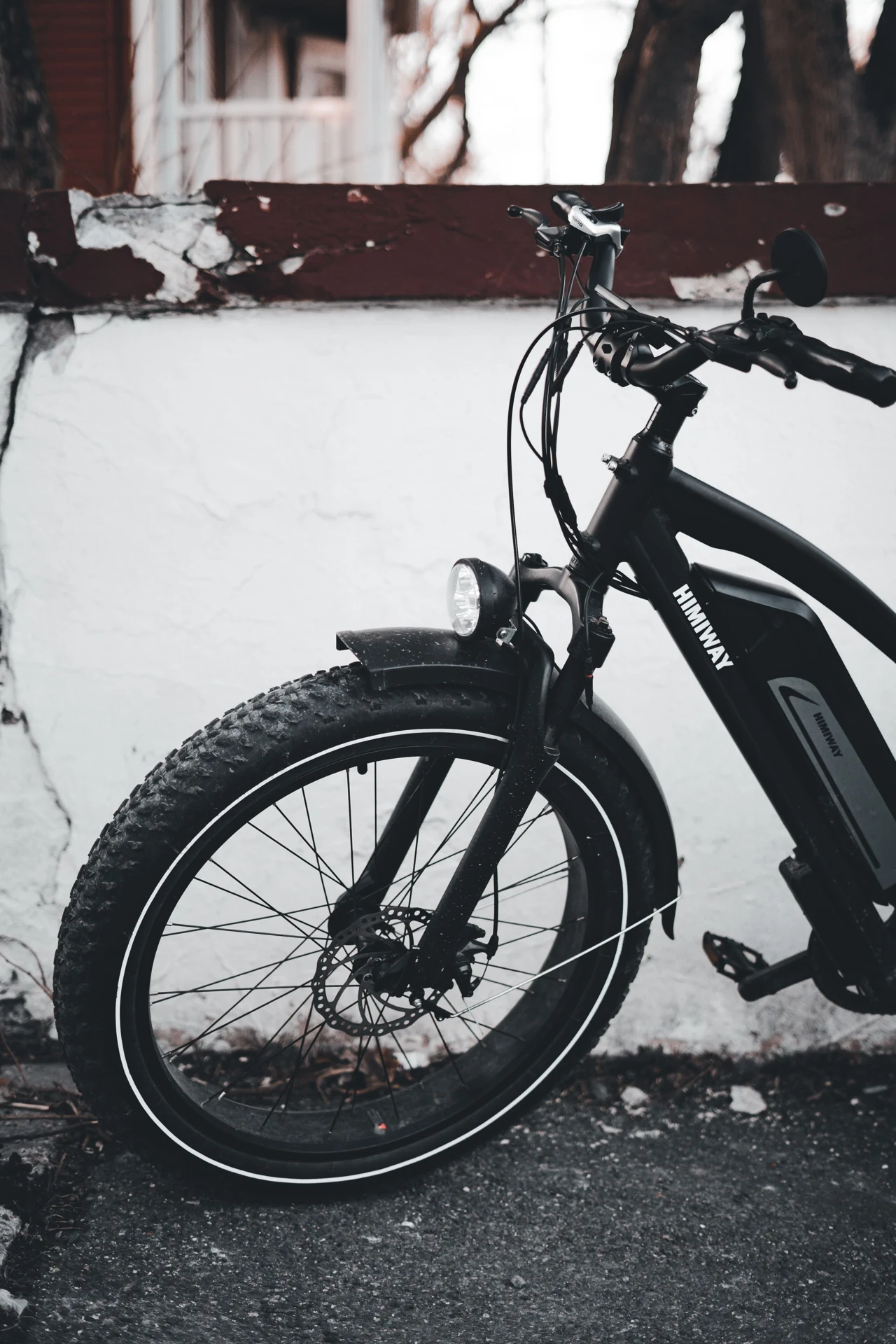 electric cycling photograph for VOLT